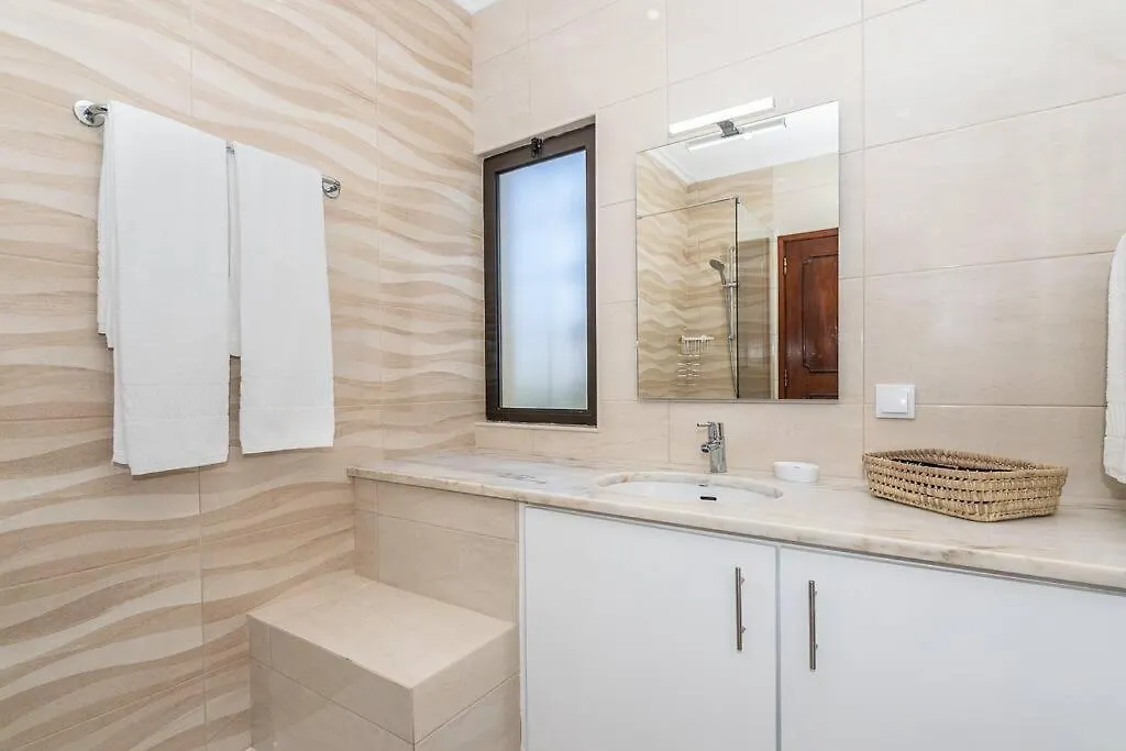Sunny Vilamoura Golf Villa With Private Pool Quarteira
