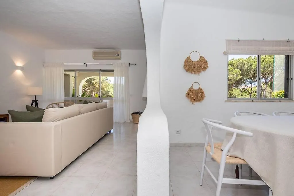 Sunny Vilamoura Golf Villa With Private Pool Quarteira 0*,  Portugal